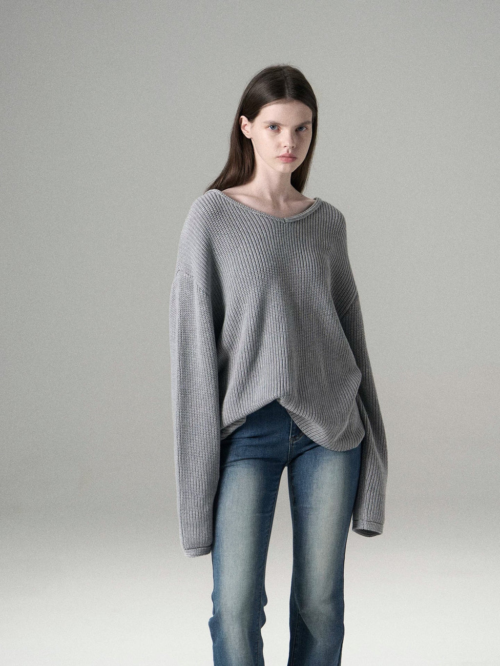 Xmsli | Simple and Versatile V-Neck Long-Sleeved Sweater for Women - Loose Fit Slimming Sweater Top