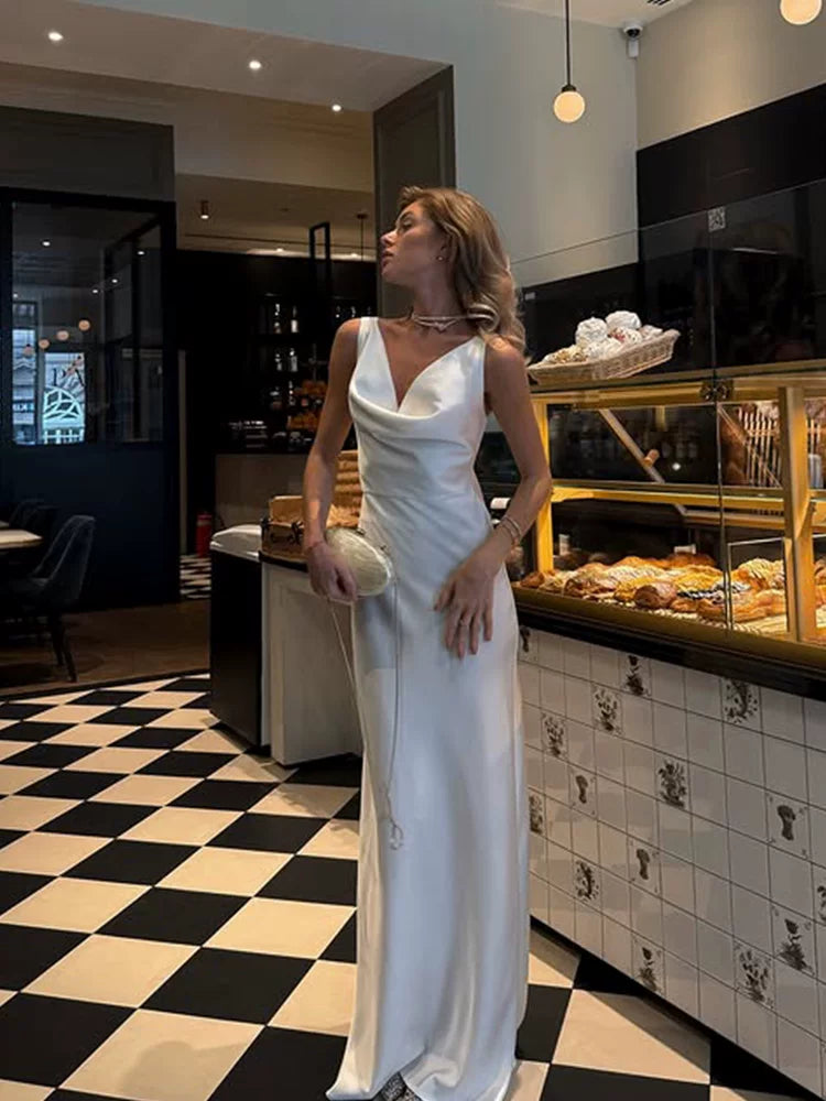 Xmsli | Elegant White Low-Cut Backless Maxi Dress for Women, Slim Fit Sophisticated Party Wear